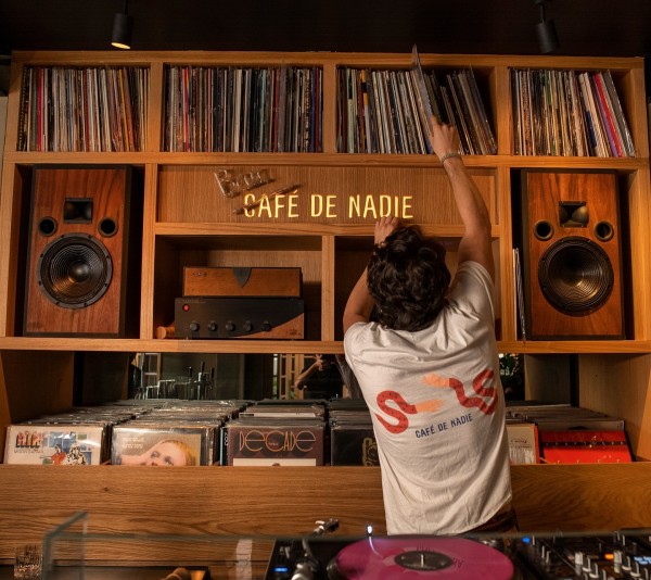 Café de Nadie